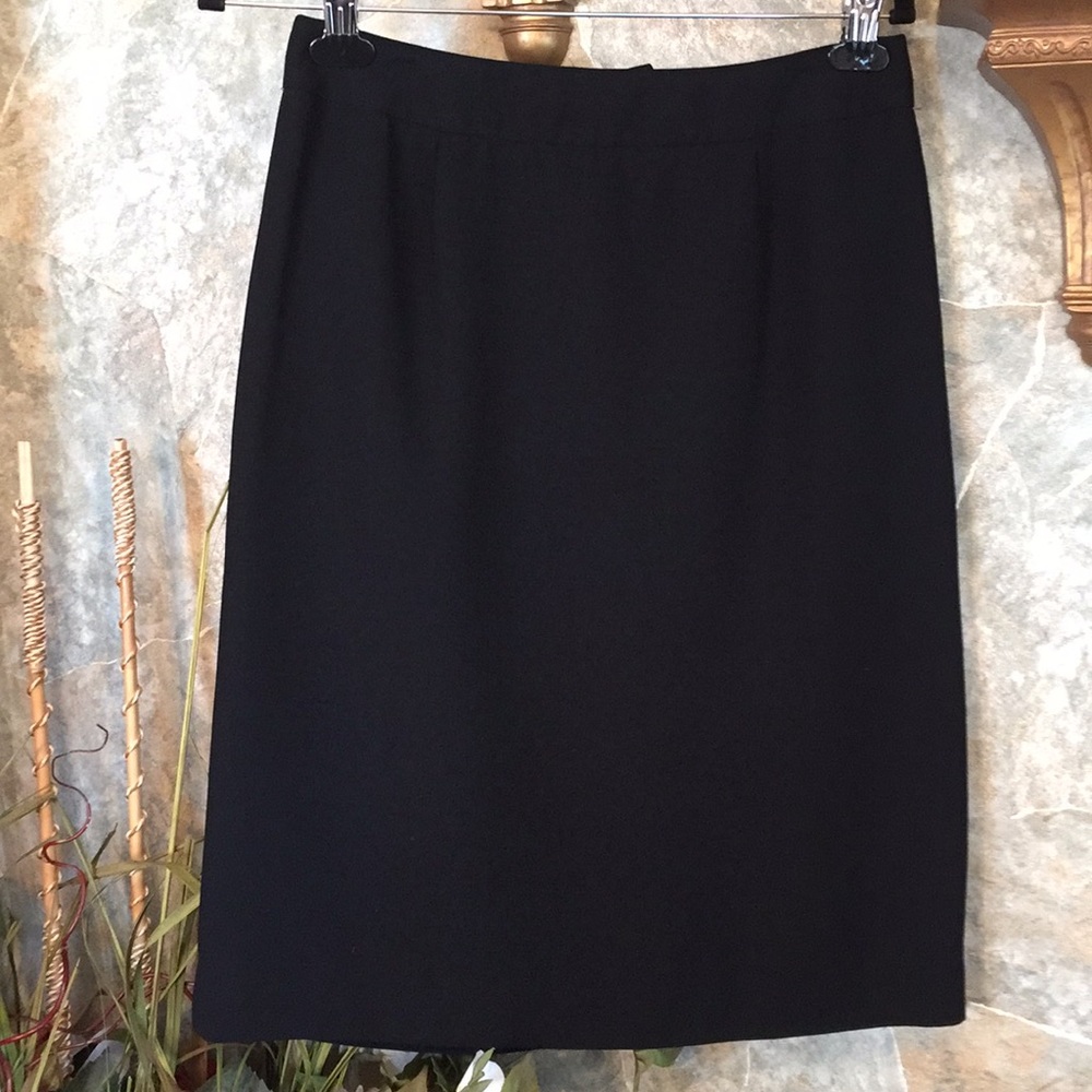 Jones New York 🌹 2 piece suit skirt jacket blazer - Picture 5 of 7